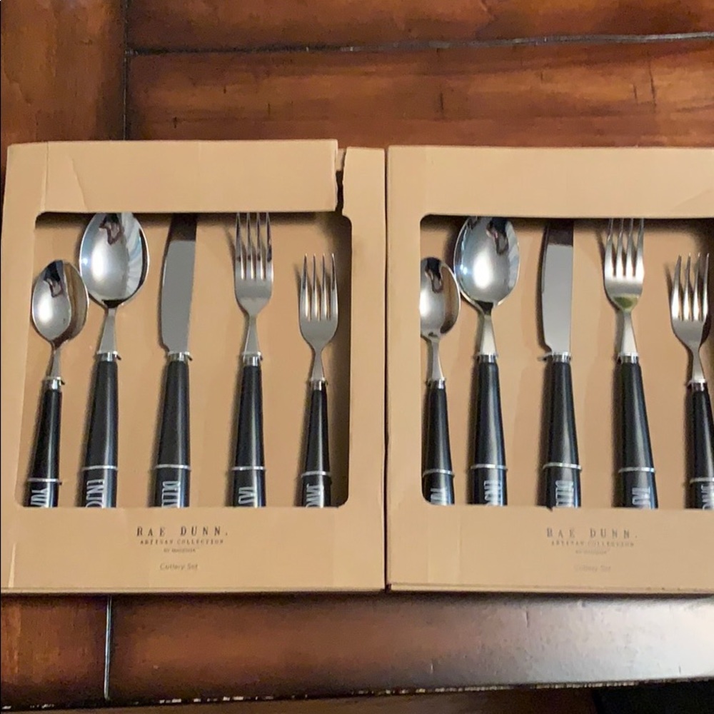 Brand new Rae Dunn cutlery set